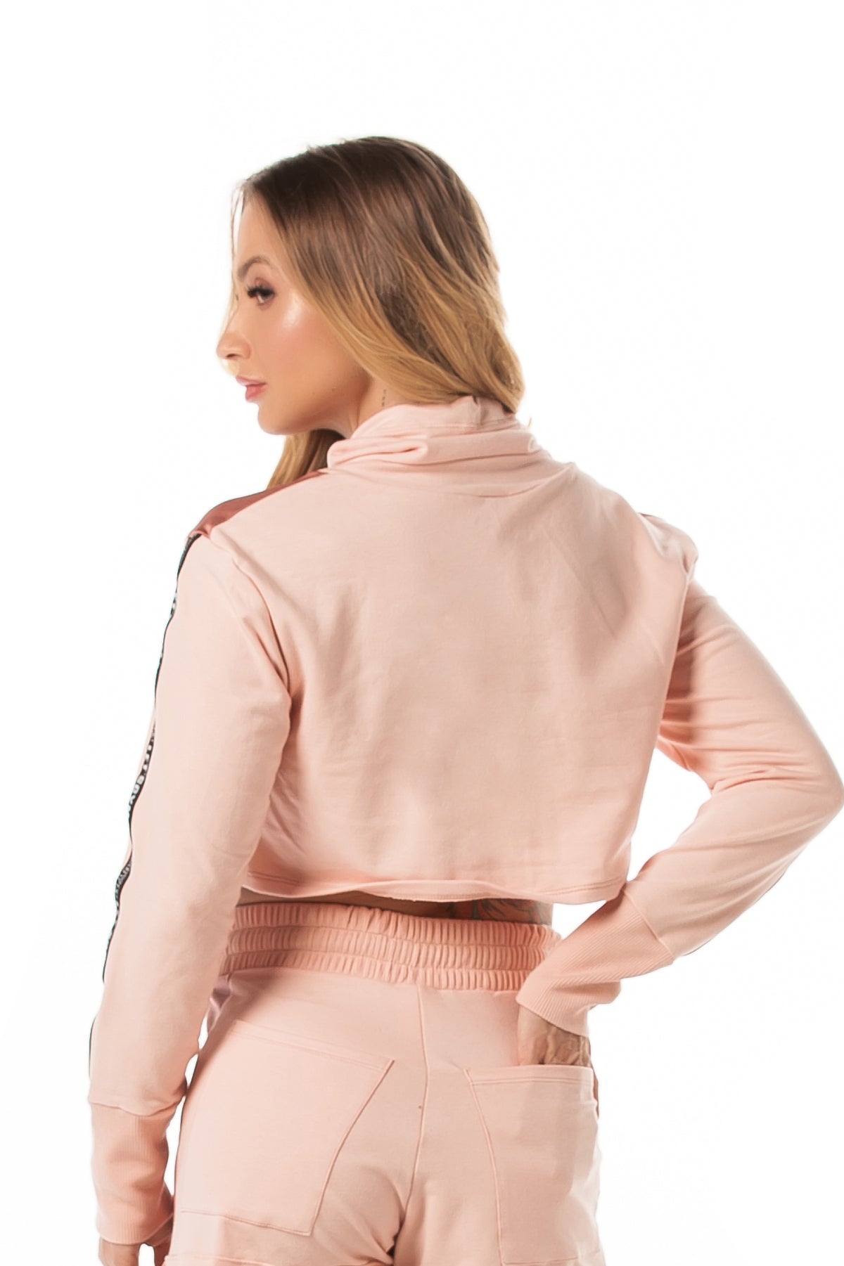 Cropped Long Sleeve Sweater - Rosé